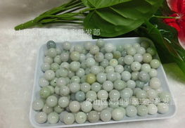 批發A貨玉石13mm豆綠翡翠圓珠 DIY飾品散珠價格、廠家與圖片指南